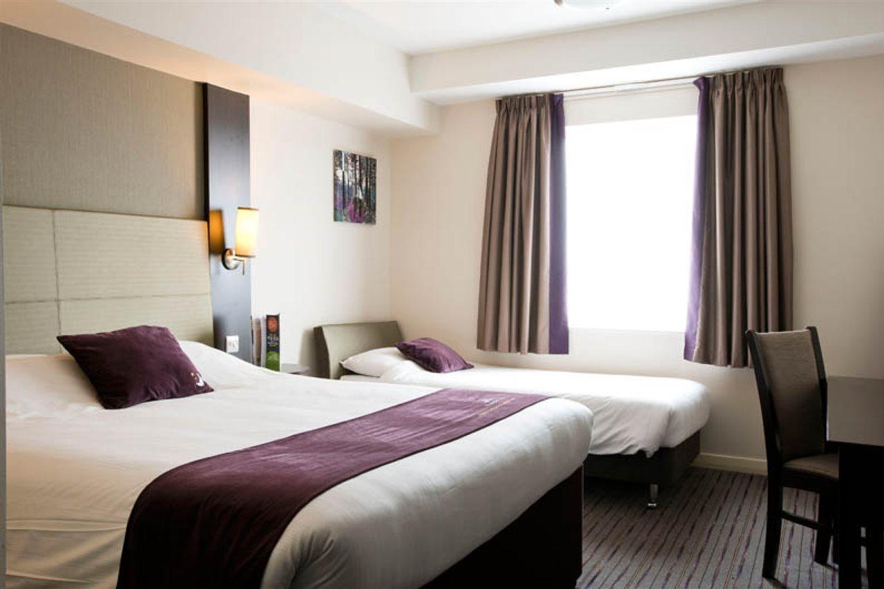 Premier Inn Newcastle City Centre Millennium Bridge Екстер'єр фото